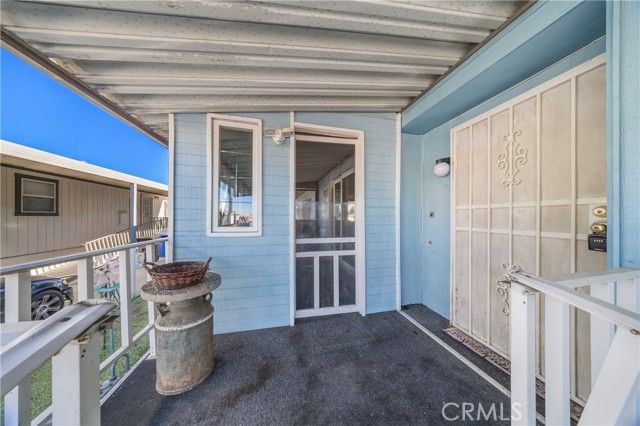 1895 W Devonshire Avenue 101, Hemet, CA 92545