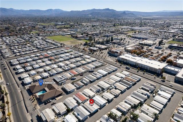 1895 W Devonshire Avenue 101, Hemet, CA 92545