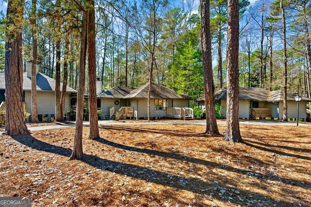 2243 Maple Lane, Pine Mountain, GA 31822