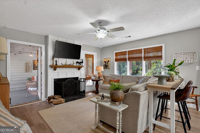 2243 Maple Lane, Pine Mountain, GA 31822