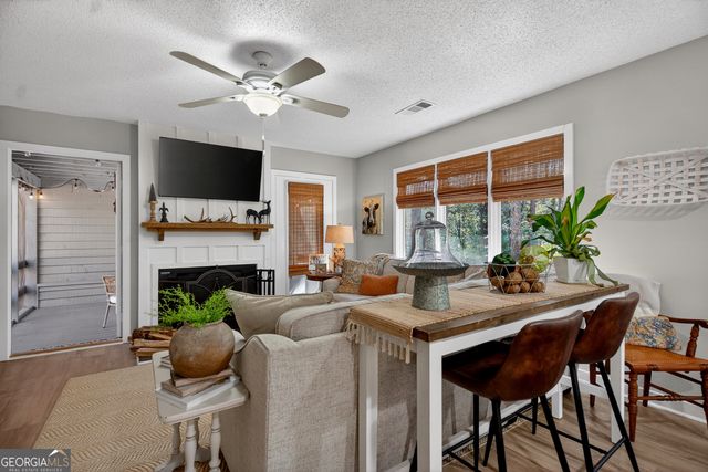 2243 Maple Lane, Pine Mountain, GA 31822