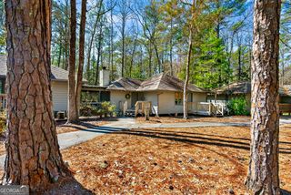2243 Maple Lane, Pine Mountain, GA 31822