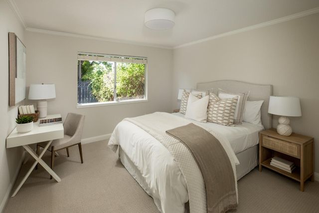 1740 Oak Avenue, Los Altos, CA 94024