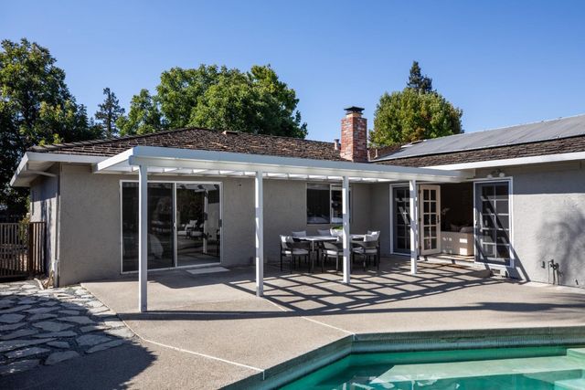 1740 Oak Avenue, Los Altos, CA 94024