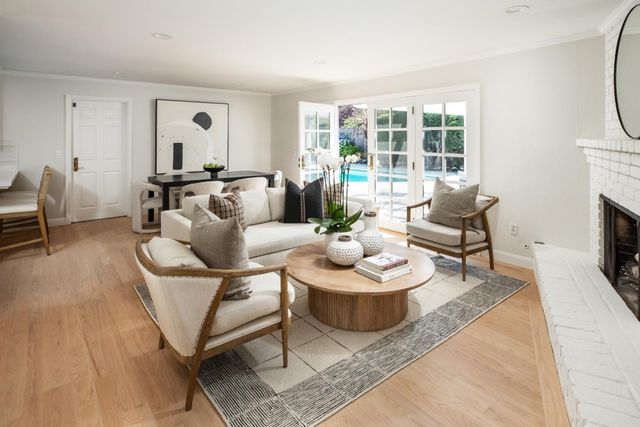 1740 Oak Avenue, Los Altos, CA 94024