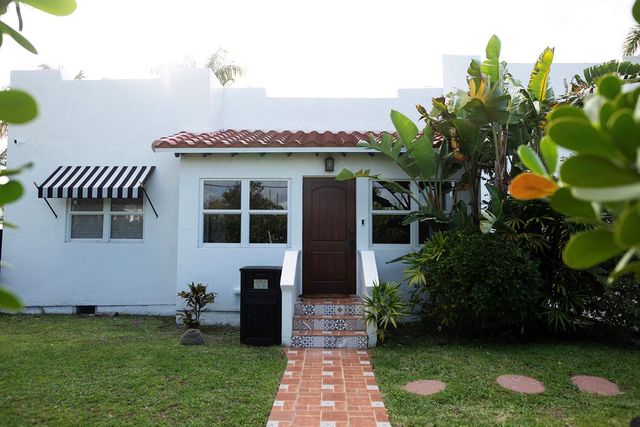 634 SE 3rd Avenue, Delray Beach, FL 33483
