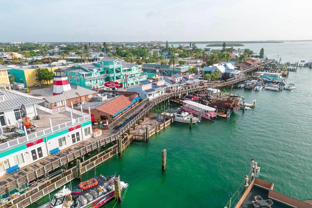 10265 GULF BOULEVARD A-301, St Petersburg, FL 33706