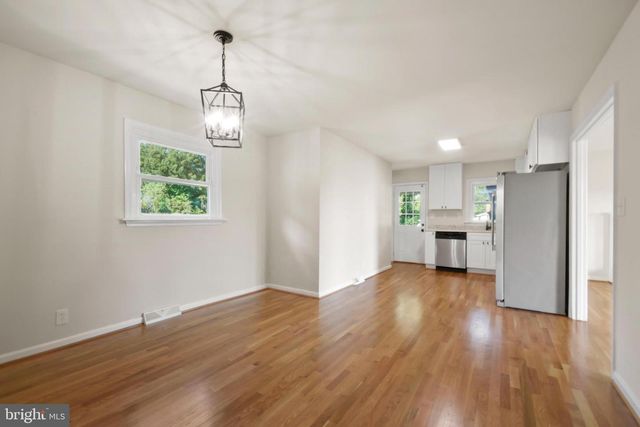17539 NEW BALTIMORE RD, Milford, VA 22514