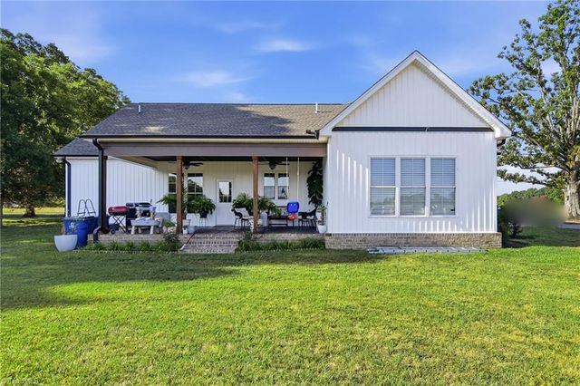 263 Progress Lane, Yadkinville, NC 27055