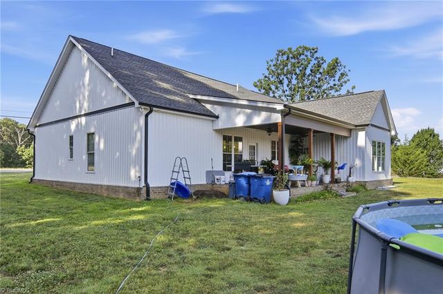 263 Progress Lane, Yadkinville, NC 27055