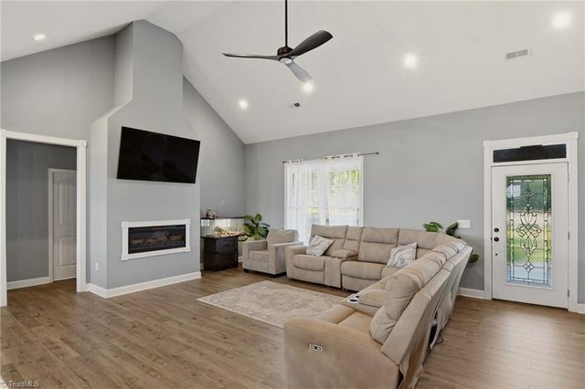 263 Progress Lane, Yadkinville, NC 27055