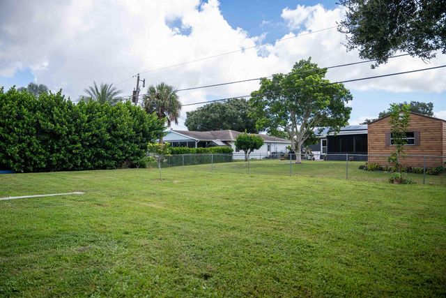 1881 SE Manth Lane, Port St. Lucie, FL 34983