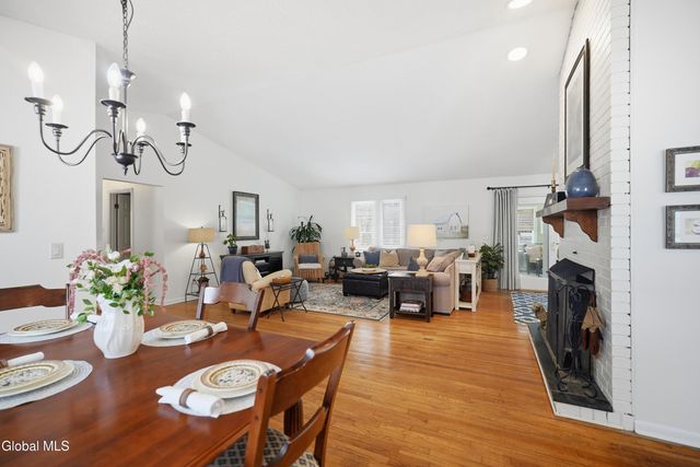 2448 Westminster Way, Niskayuna, NY 12309