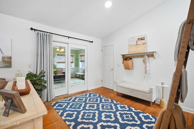 2448 Westminster Way, Niskayuna, NY 12309