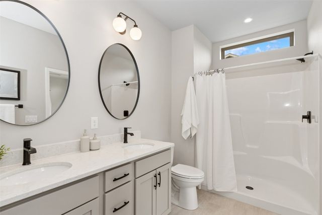 730 Chamberlin Lane, North Liberty, IA 52317