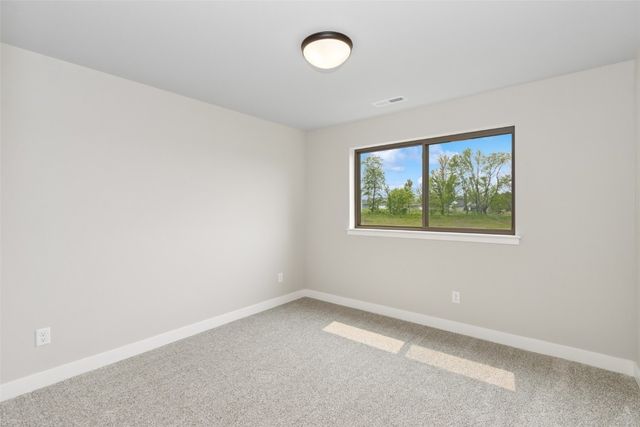 730 Chamberlin Lane, North Liberty, IA 52317