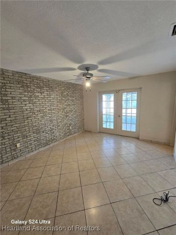 309 Sparrow Avenue, Sebring, FL 33870