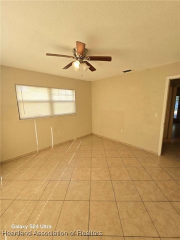 309 Sparrow Avenue, Sebring, FL 33870