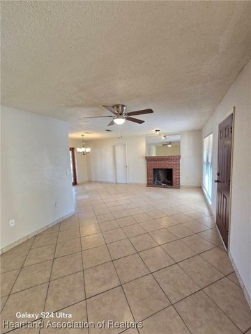 309 Sparrow Avenue, Sebring, FL 33870