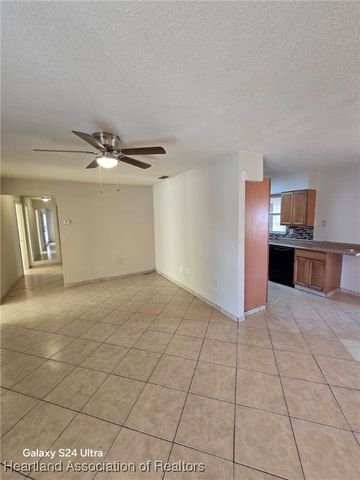 309 Sparrow Avenue, Sebring, FL 33870