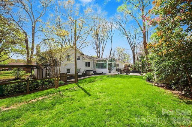 2233 Stonewood Drive, Charlotte, NC 28210