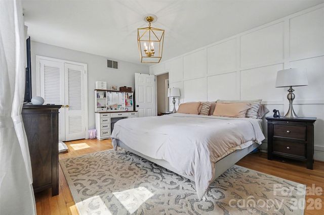 2233 Stonewood Drive, Charlotte, NC 28210