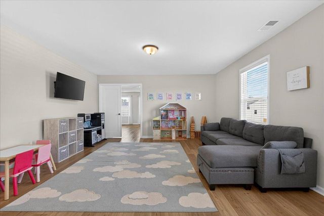 447 Navona Drive, Summerville, SC 29486