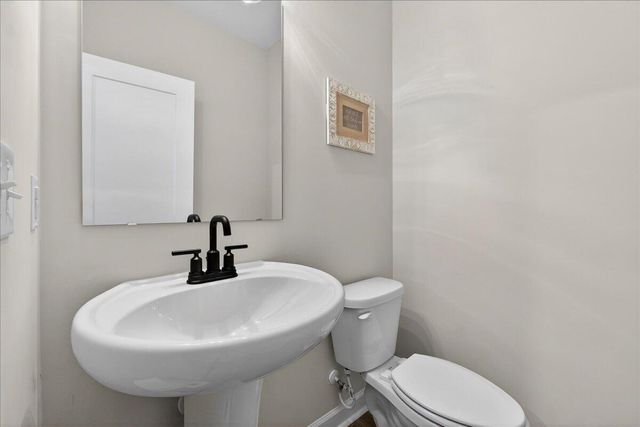 447 Navona Drive, Summerville, SC 29486