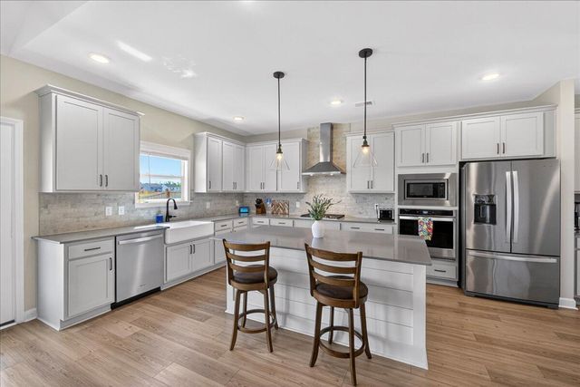 447 Navona Drive, Summerville, SC 29486