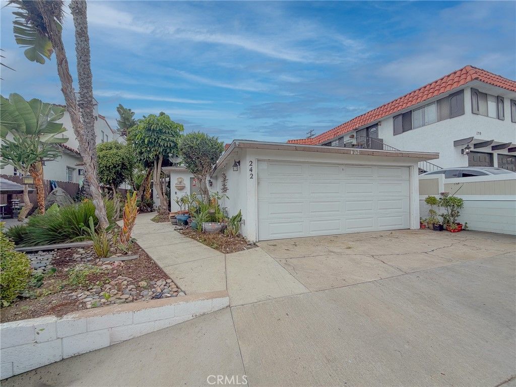 242 Avenida Granada, San Clemente, CA 92672