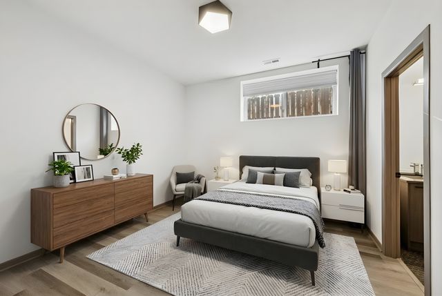 4321 N Cicero Avenue G, Chicago, IL 60641