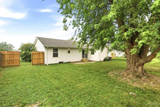 4621 S Wintergreen Drive, Saginaw, MI 48603