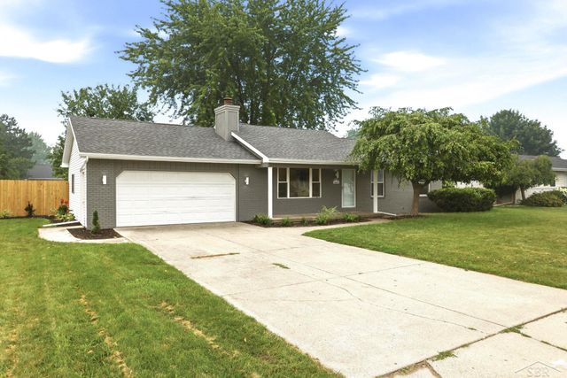 4621 S Wintergreen Drive, Saginaw, MI 48603