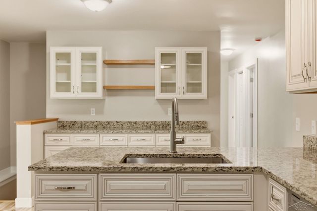 4621 S Wintergreen Drive, Saginaw, MI 48603
