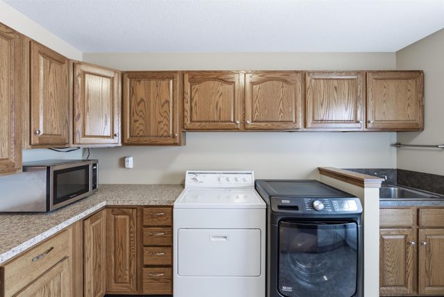 512 S Firefly St, Wichita, KS 67235