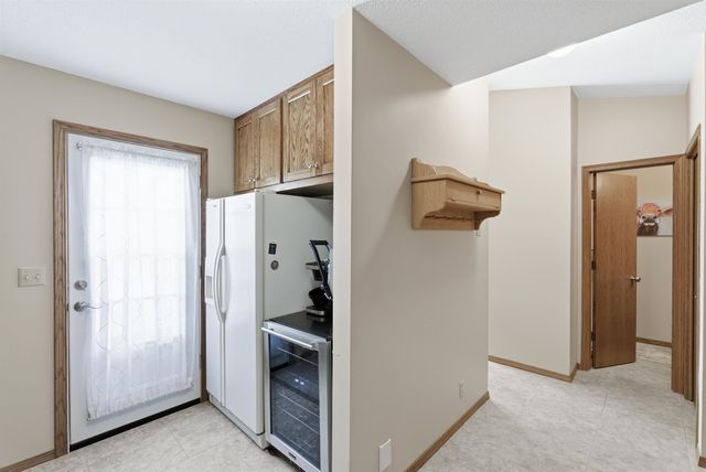 512 S Firefly St, Wichita, KS 67235