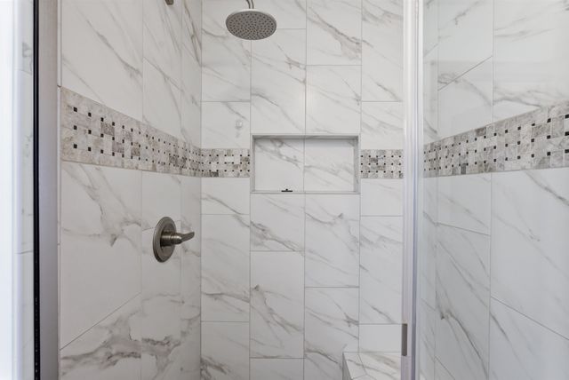 512 S Firefly St, Wichita, KS 67235