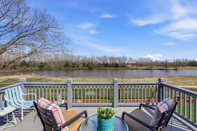 512 S Firefly St, Wichita, KS 67235