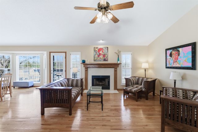 512 S Firefly St, Wichita, KS 67235