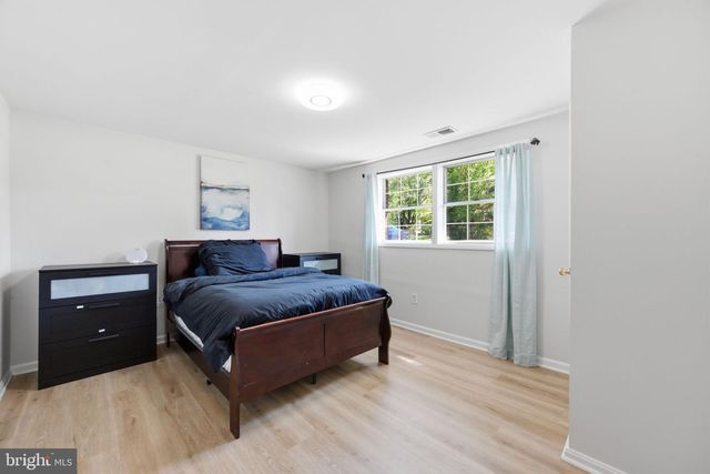 19213 WOOTTON AVE, Poolesville, MD 20837