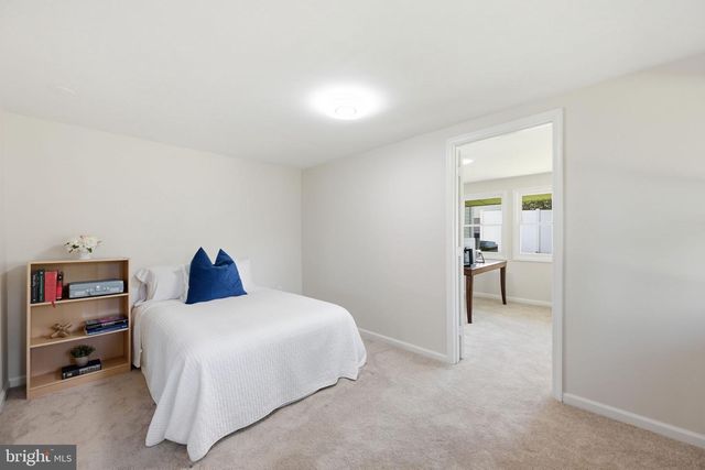 19213 WOOTTON AVE, Poolesville, MD 20837