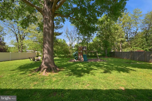 19213 WOOTTON AVE, Poolesville, MD 20837