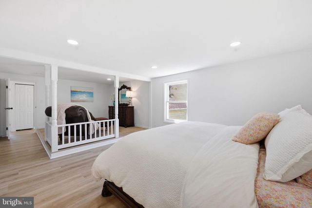 19213 WOOTTON AVE, Poolesville, MD 20837
