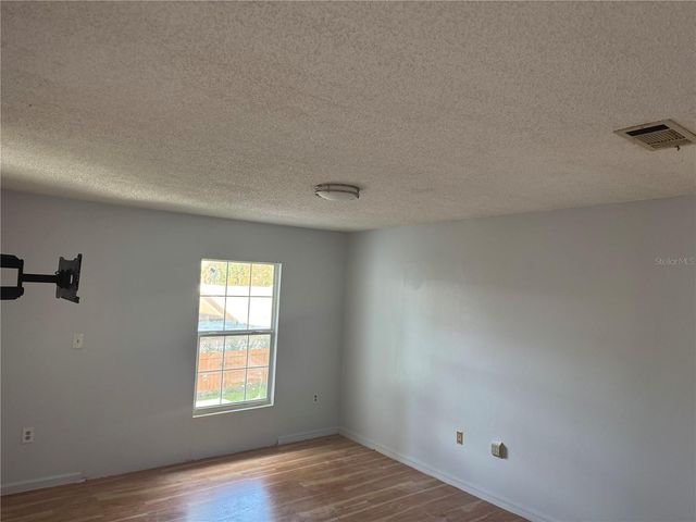 1212 INDIAN BLUFF DRIVE, Apopka, FL 32703