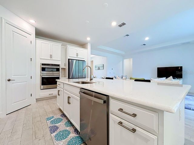 195 CASAVISTA DRIVE, Kissimmee, FL 34759