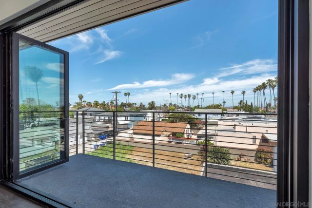4726 Utah St, San Diego, CA 92116