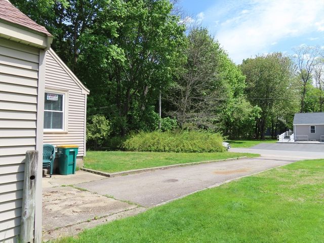 3 Morse Ct, Mansfield, MA 02048