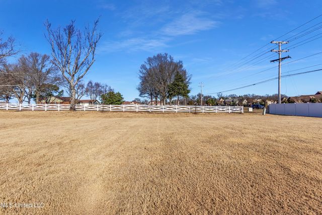 4990 Witt Cove, Olive Branch, MS 38654