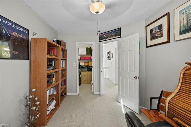 524 Maryland AVE, Virginia Beach, VA 23451