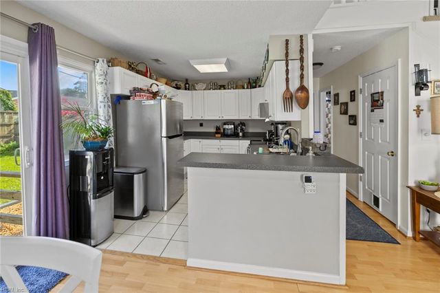 524 Maryland AVE, Virginia Beach, VA 23451